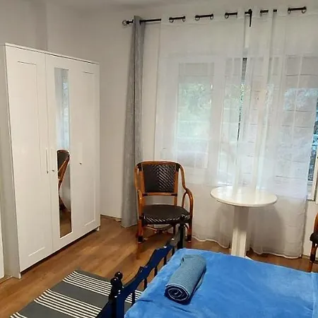 Apartment Kikoeto Vendeghaz Badacsonytordemic