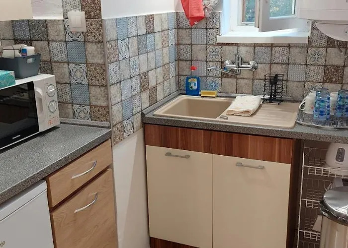 Kikötő Badacsonytördemic