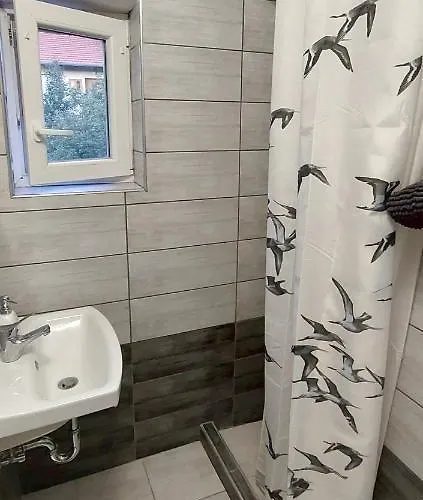 Kikötő Apartamento *