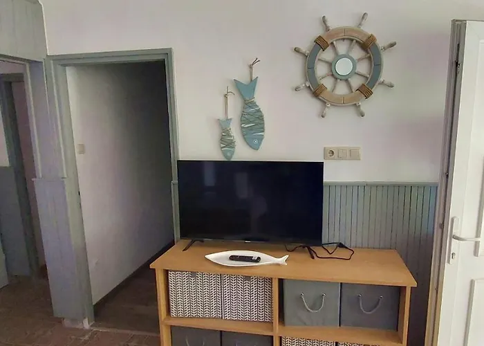 Kikötő Apartamento *
