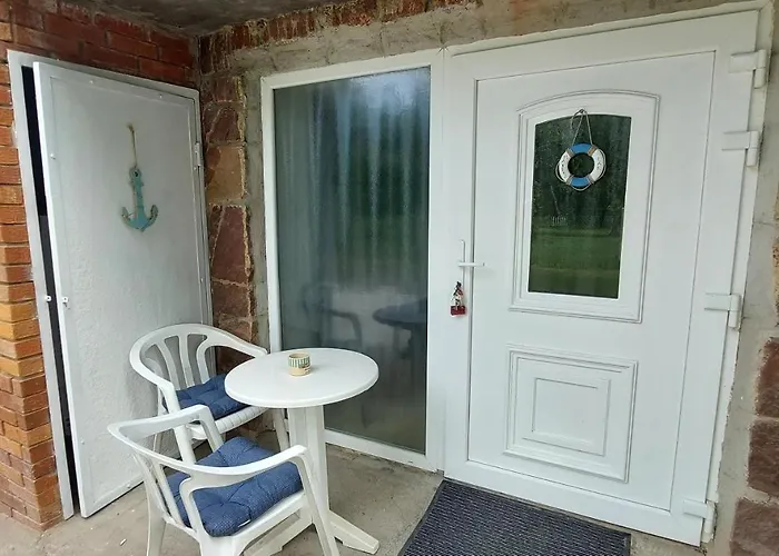 Kikötő Apartamento *