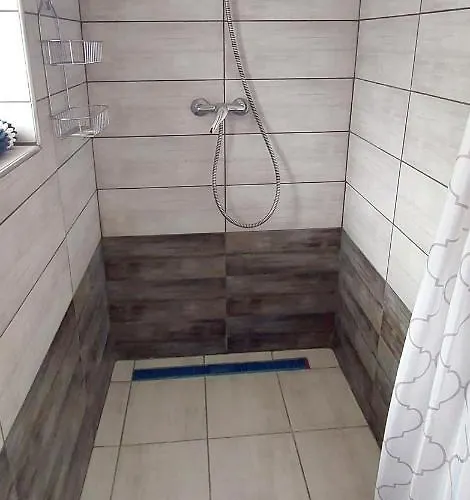 Apartamento Kikötő *